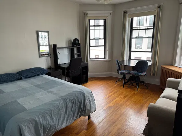 317 Allston St APT 8, Brighton, MA 02135