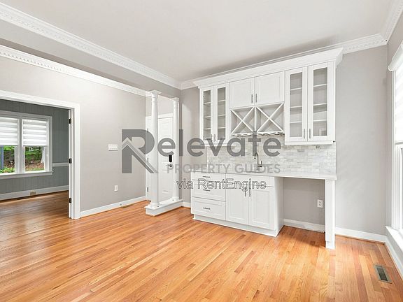 3rd image of 6000 Sedgefield Rd