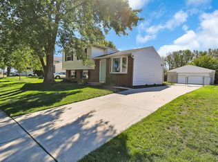 8453 Blue Lake Cir, Galloway, OH