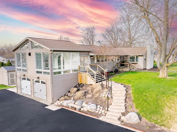 74 Highland Dr, Wabash, IN 46992