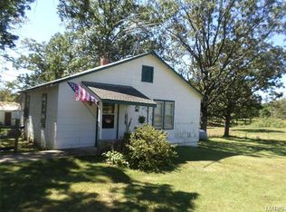 700 Fletcher Rd, Leasburg, MO 65535