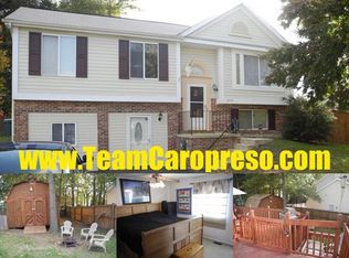 2938 Golden Fleece Dr, Pasadena, MD 21122