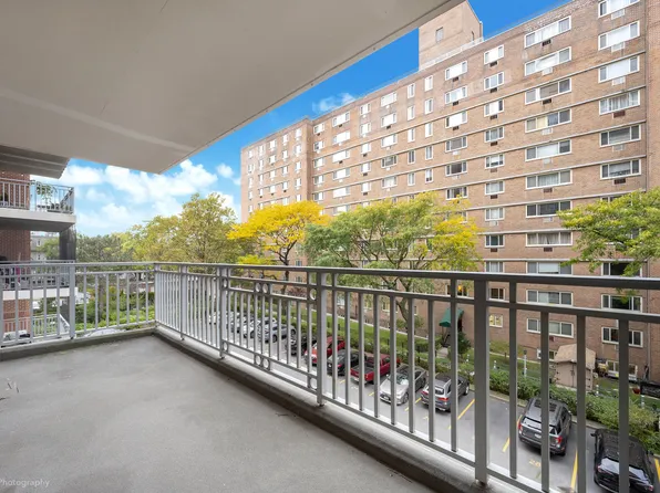 52-30 39th Drive image 12 of 12