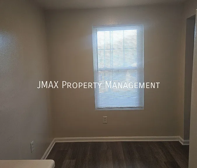 813 Westside Blvd NW #A — Photo 2