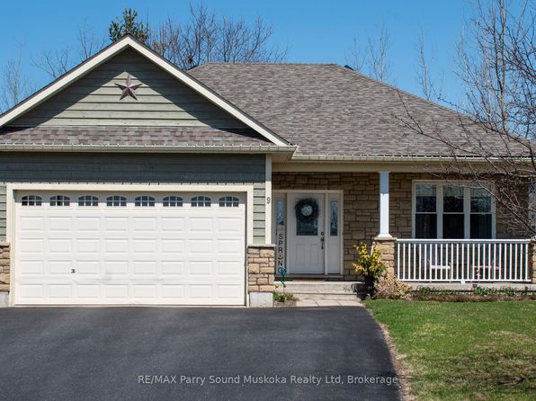 9 Avery Ct, Parry Sound, ON P2A 3C4