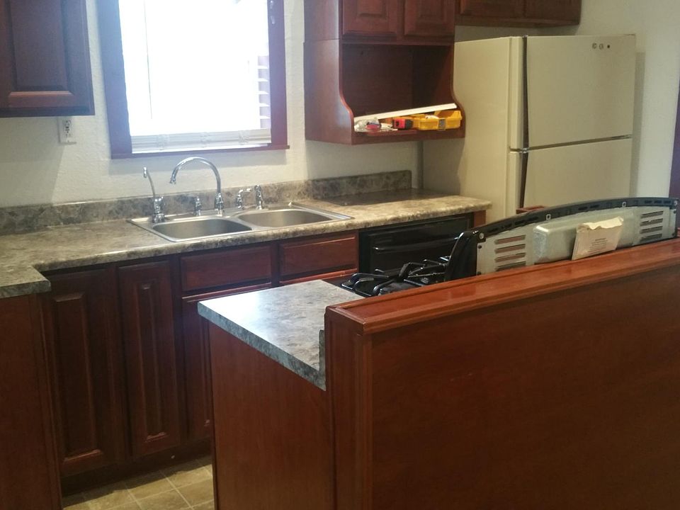 1st image of 102 Platte St