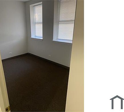 3rd image of 5 S Parkside Ave APT 1D