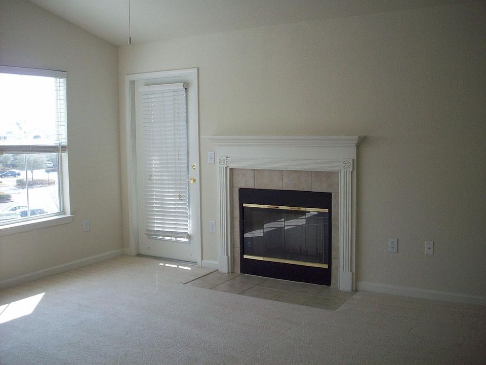 1st image of 27750 Cowdrey St APT 308