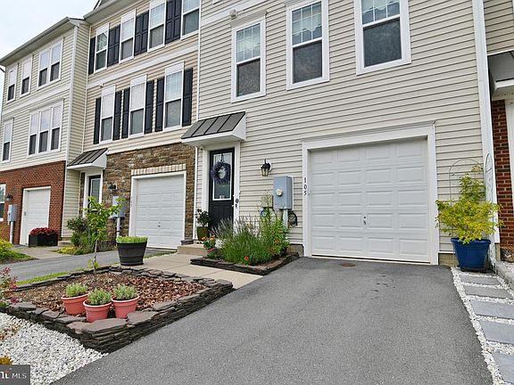 4th image of 105 Keller Ct