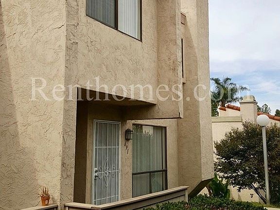 2nd image of 691 Ascot Dr
