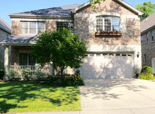 671 S Bryan St, Elmhurst, IL 60126