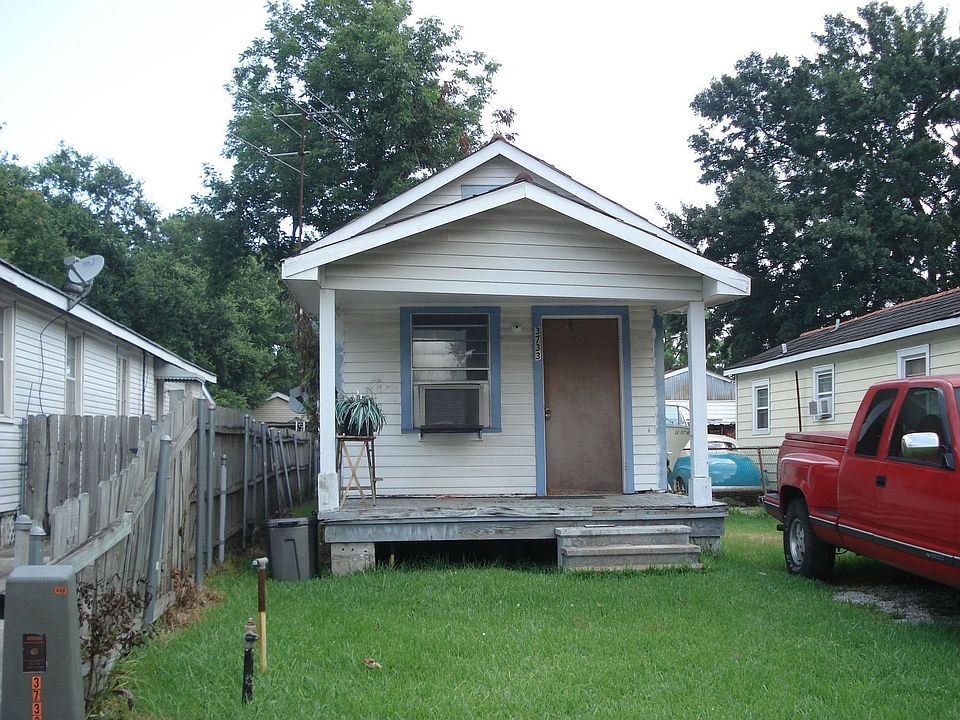 1st image of 3733 Derbigny St