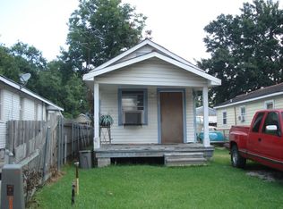 3733 Derbigny St, Metairie, LA 70001