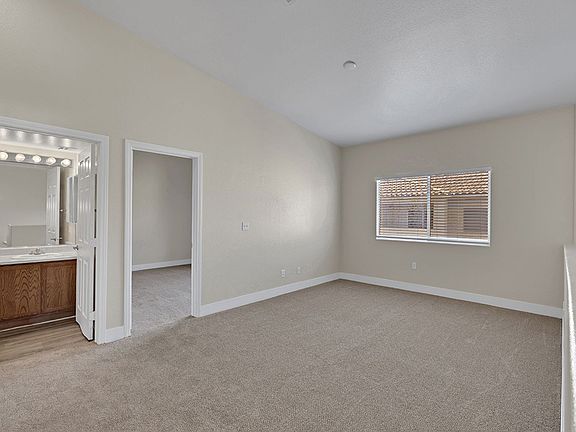 3rd image of 479 Eagle Egg St