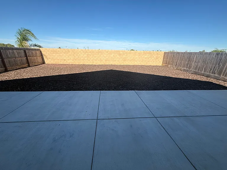1547 Seneca Dr — Photo 12