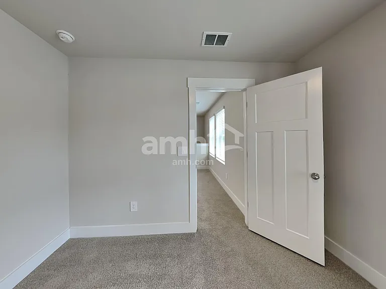 536 Crowder Pl — Photo 16