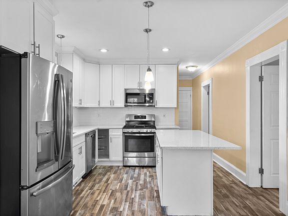 2nd image of 34 Fairlawn Ave #1