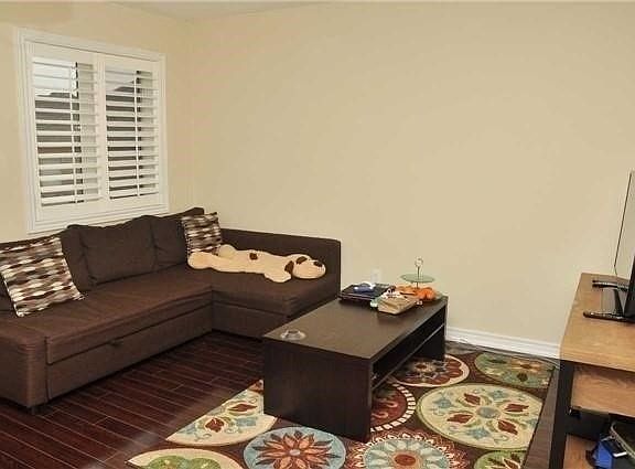 5th image of 2419 Wasaga Dr