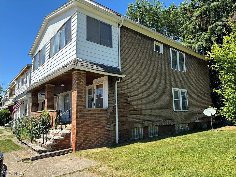 2nd image of 873 Royal Rd