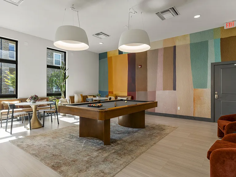 Park 107 — Photo 12