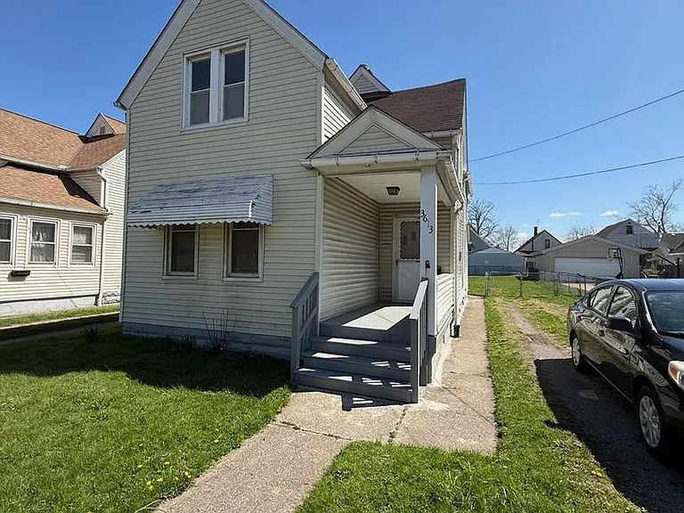 3613 E 46th St — Photo 13