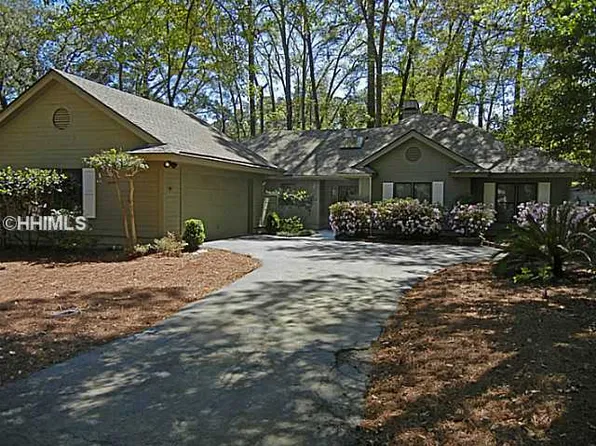 21 Chickadee Rd, Hilton Head Island, SC 29926