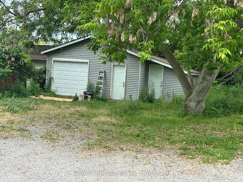 2nd image of 278 William St E