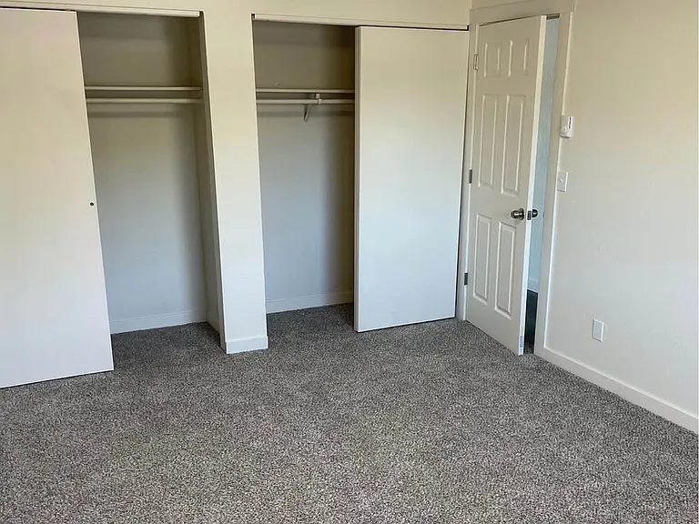 220 W Emerson Ave #9 — Photo 7