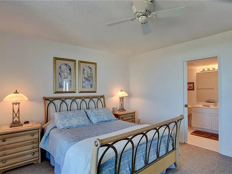 3554 Ocean Dr #1001N — Photo 16
