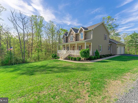 3rd image of 276 Sacred Maple Dr