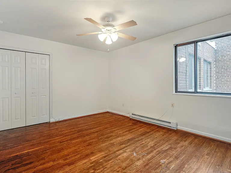 408 Independence Ave SE #202 — Photo 14