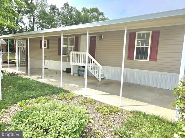206 Cameo Dr, Fayetteville, PA 17222