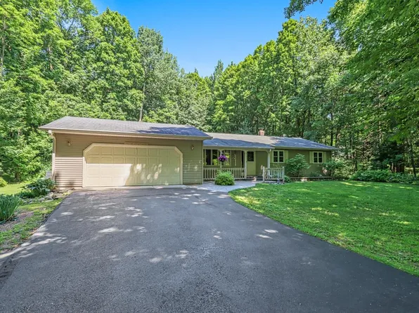 N8381 Birch Hill Rd, Phillips, WI 54555