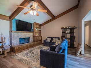 10023 Paisley Rd, Yukon, OK 73099