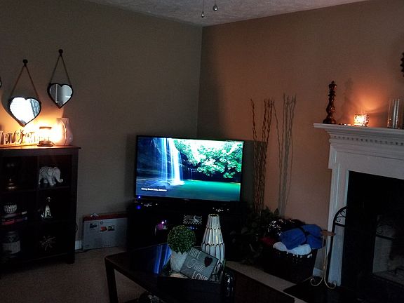 2nd image of 29 Katie Dr