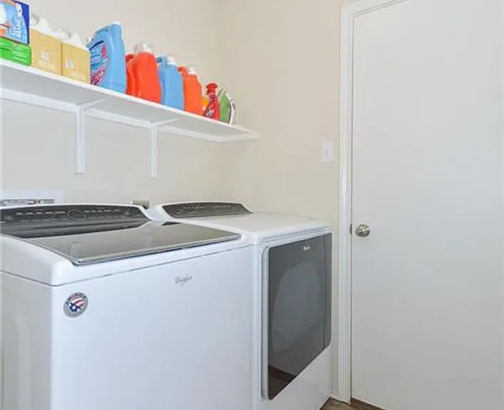 5722 Stanford Dr — Photo 5