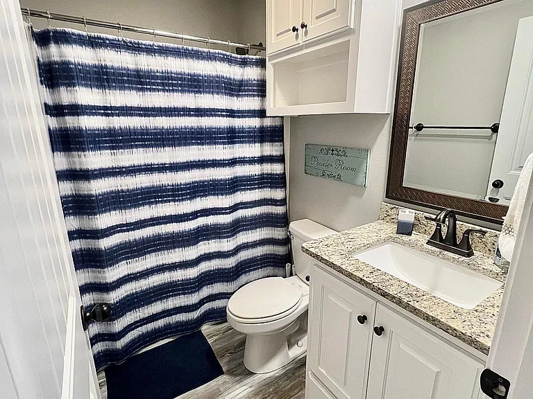 16 Kelby Ct — Photo 3