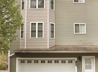 47 Gibbs St, Worcester, MA 01607