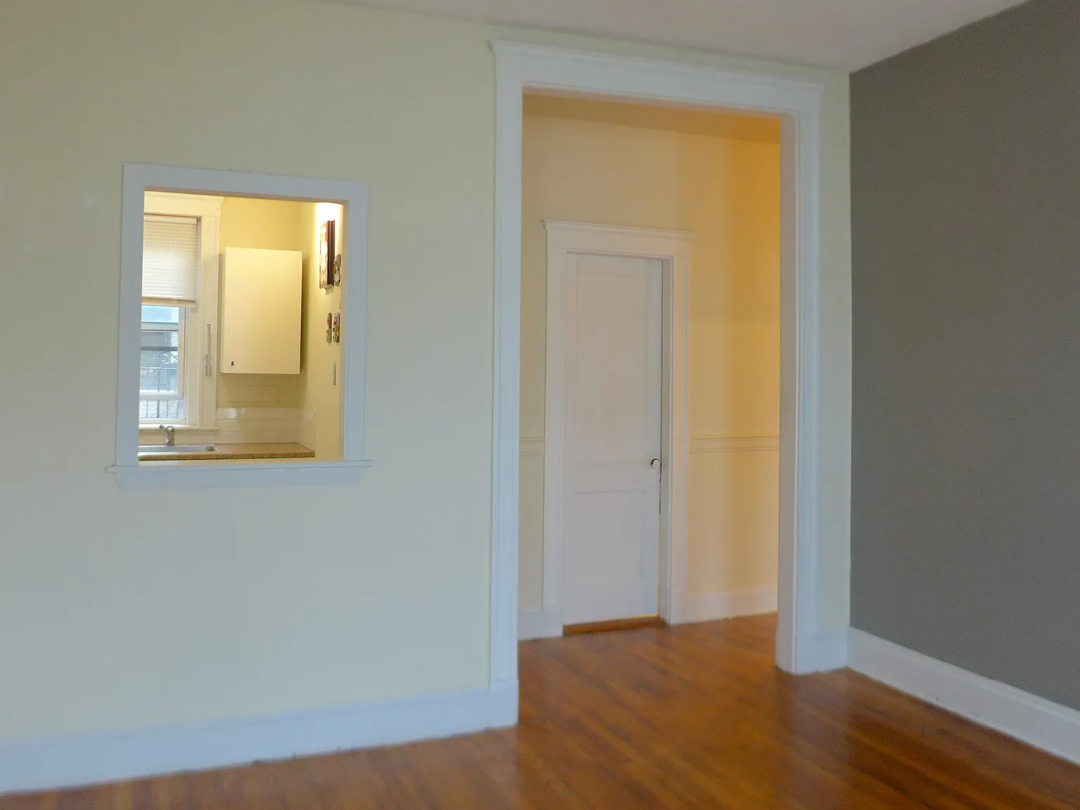 2 bed, 9999 sqft, $2,300 — Photo 3