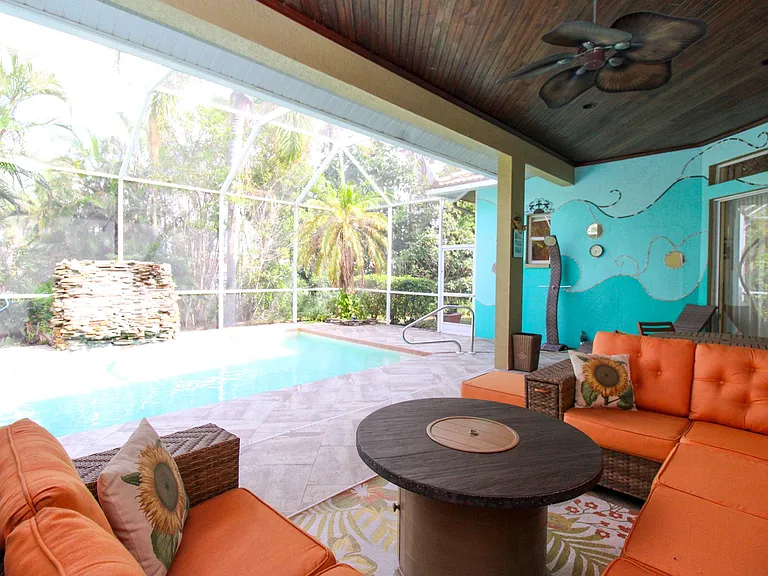 627 Soliel Dr — Photo 43