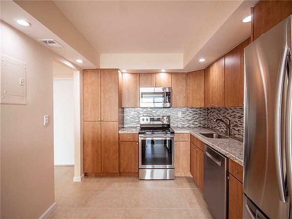 Del Prado Condo #1203-2 - Photo 2