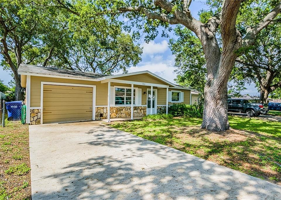 1st image of 104 Coral Ct
