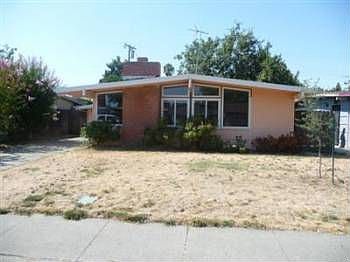 1st image of 917 Joan St