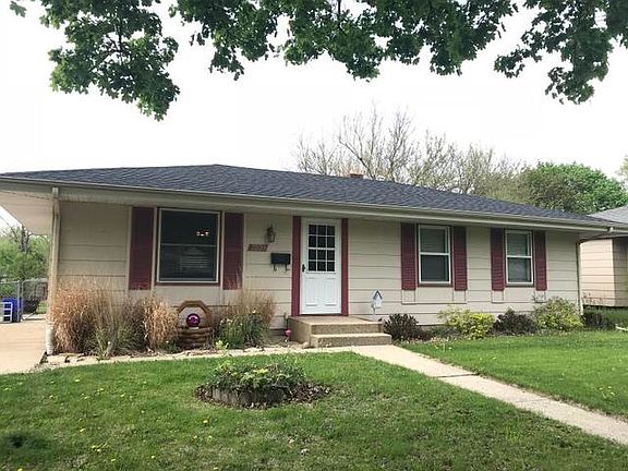 3rd image of 2520 Heritage Ct