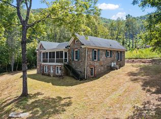 132 Burgin Cv, Burnsville, NC 28714