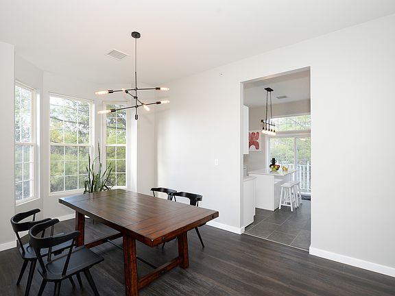 4th image of 216 Four Seasons Dr #2