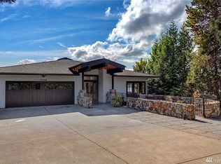 3004 Webster Point Rd NE, Seattle, WA 98105
