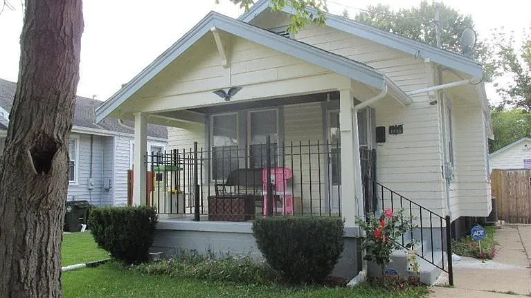 1935 Patton Ave photo 1