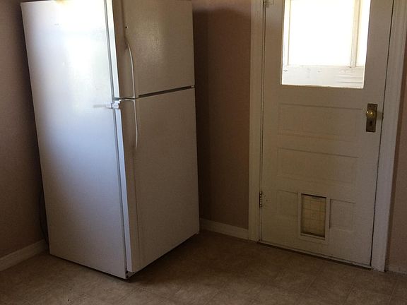 4th image of 146 9th St #A