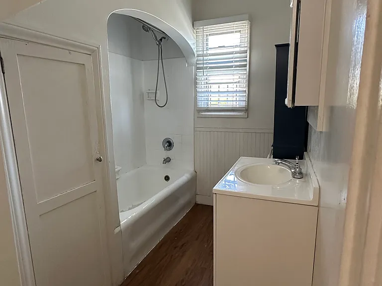 1757 E Villa St #1759 — Photo 3